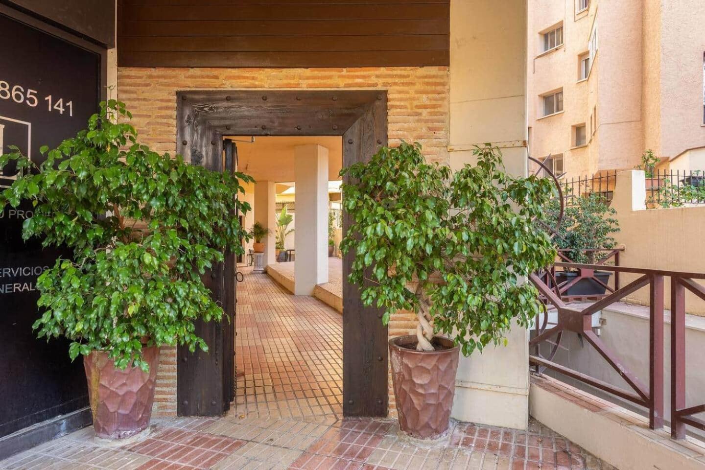 La Pimentera Central Apartments - Con Patio Privado Marbella Dış mekan fotoğraf